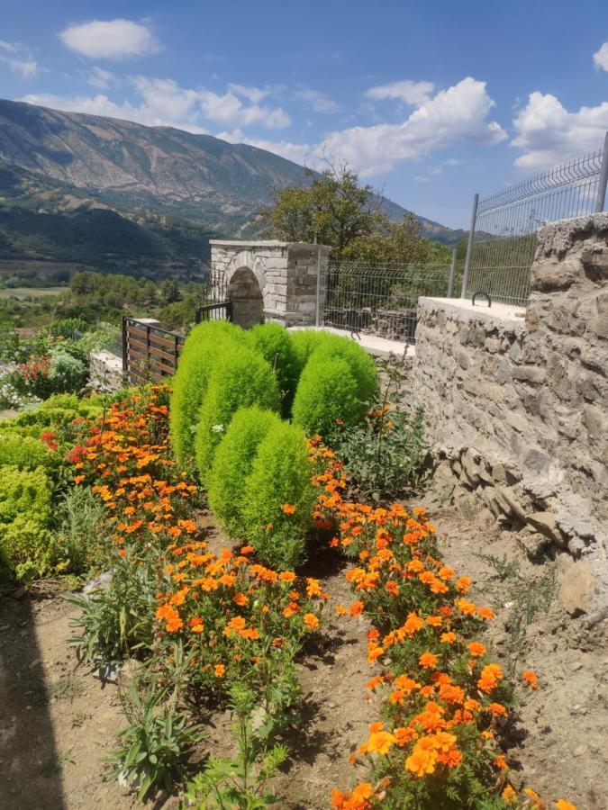 Stone House Villa Kelcyre Exterior photo